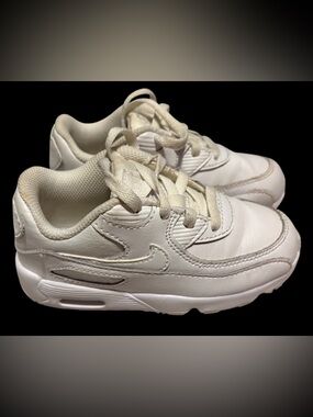 Nike Air Max Sneakers - Classic Comfort